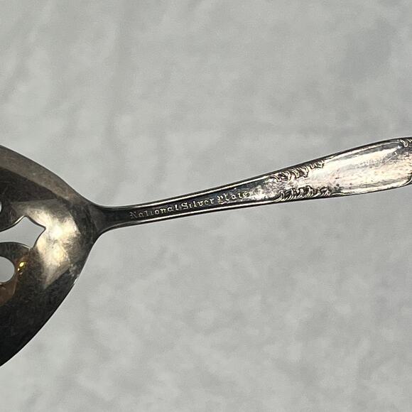 Vintage National Silver Plate Hostess Set Slotted & Gravy Ladles Ornate 3 Pc - Picture 3 of 9